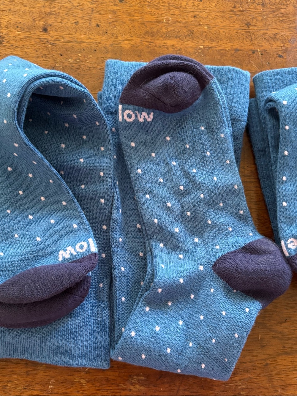 Wellow Men's Cobalt Dot Bamboo Compression Socks - 3-Pack - Picture 5 of 7